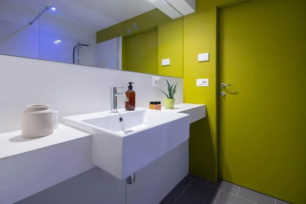 Rialto Green Design Apartment Venice